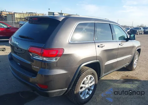 2021 Jeep Grand Cherokee Laredo E 4X4 z USA, uszkodzony, nr VIN 1C4RJFAGXMC546165